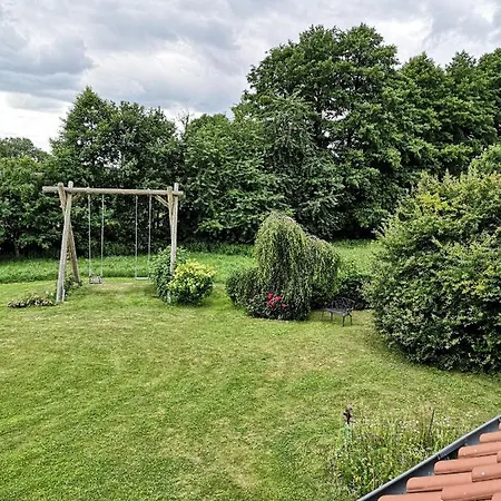 Landleben Eichenhof מלון דירות Himbergen